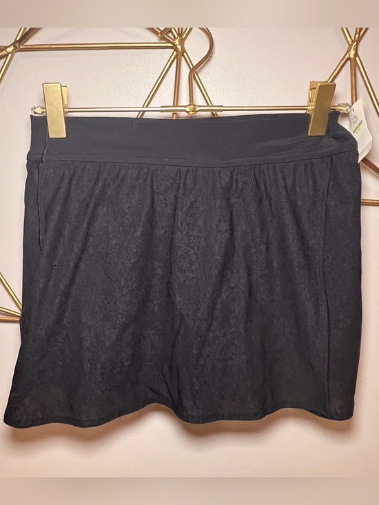 Offline Pants - Black Lace-Overlay Skort with Stretch Waistband